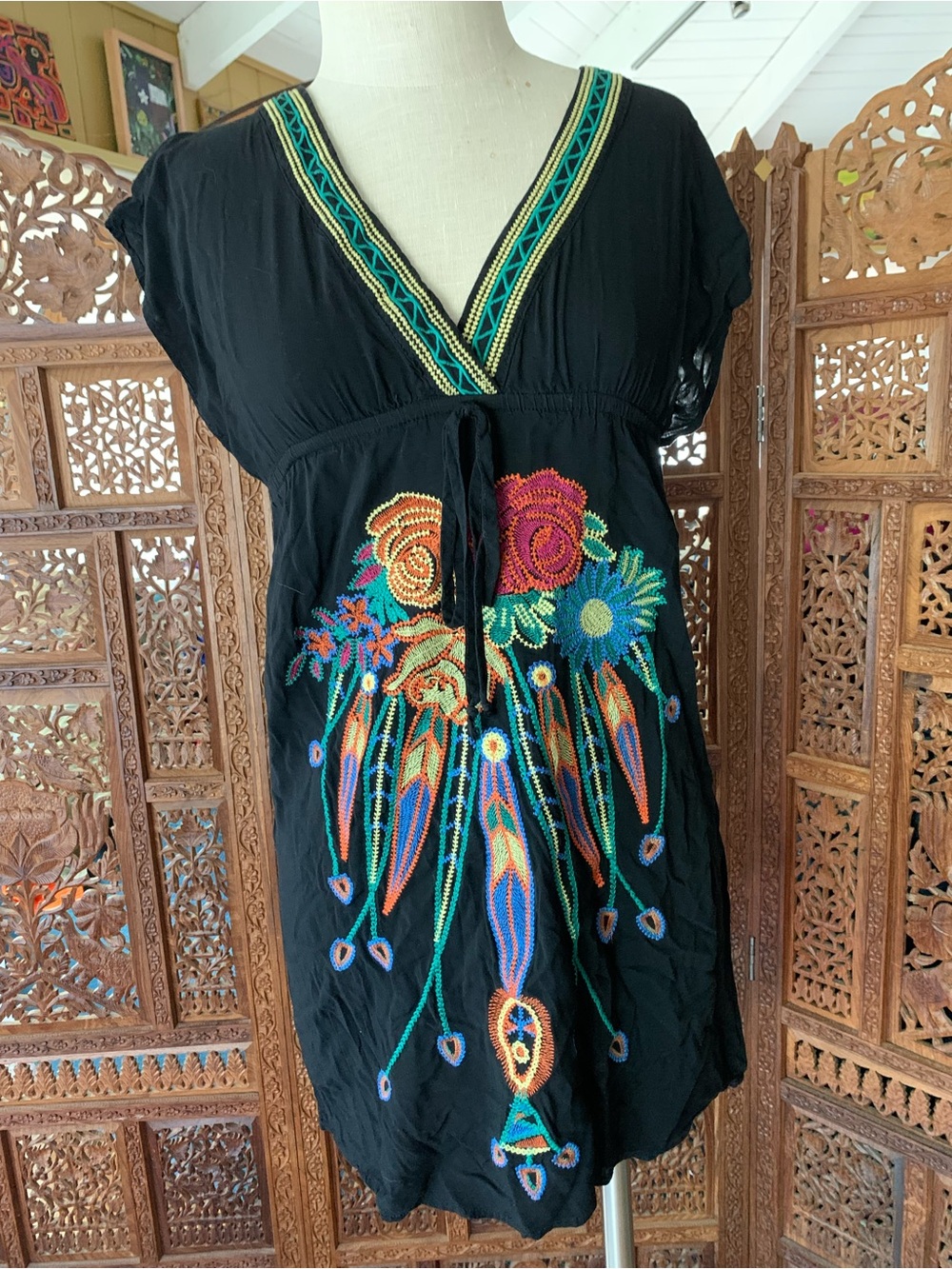 Yahada Black Tunic with Multicolor Embroidered Floral Design